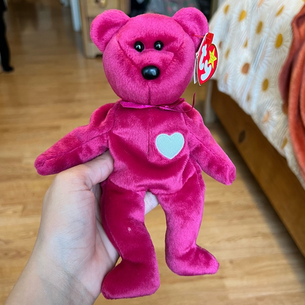 RARE Valentina TY Beanie Baby Bear 1998/1999 tush tag error 💌♥️
